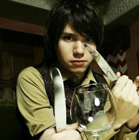 Ryan Ross with a knife